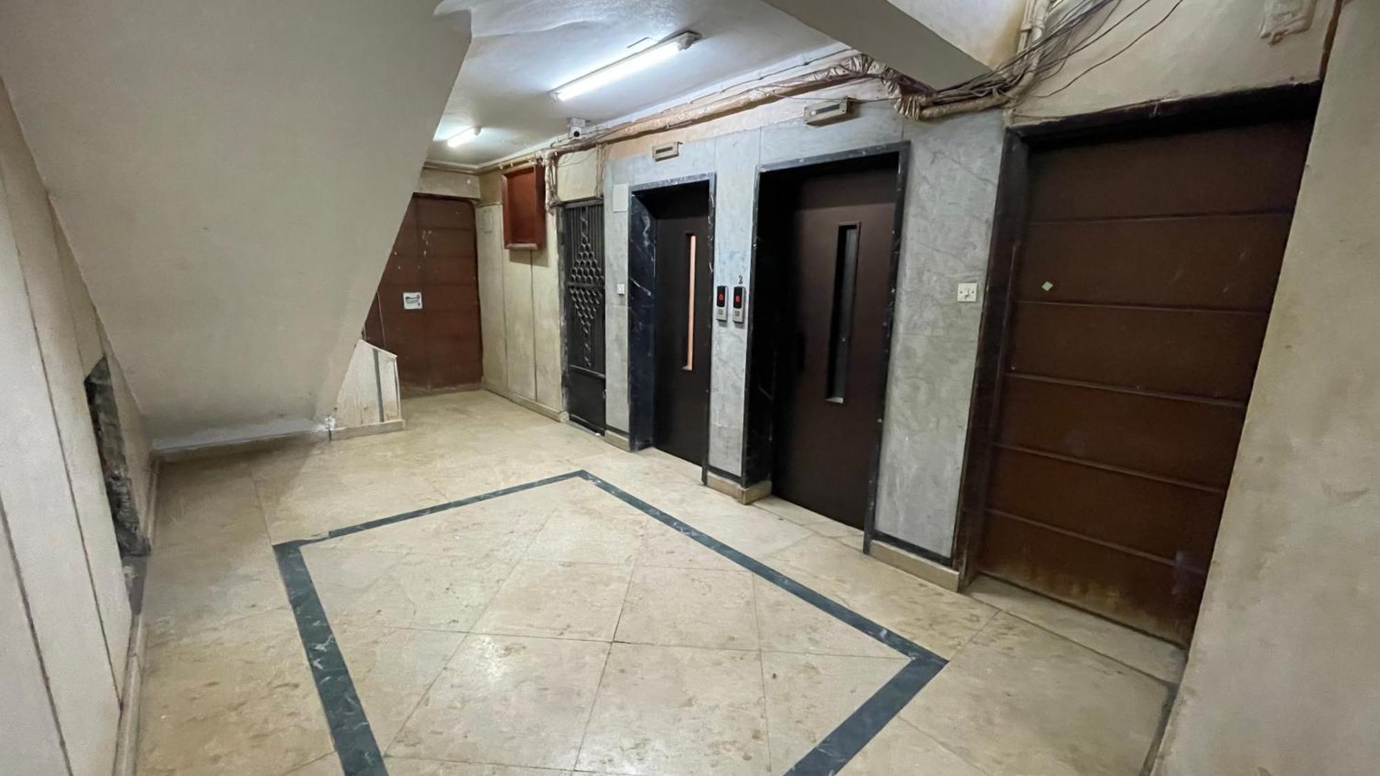 Apartment New Cozy 5 Minutes Away From Airport And Amenties *